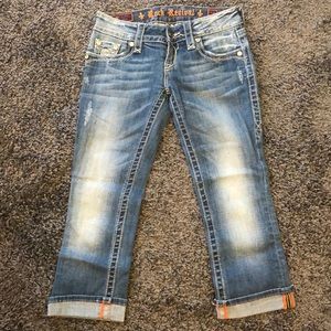 Rock Revival Capri’s!